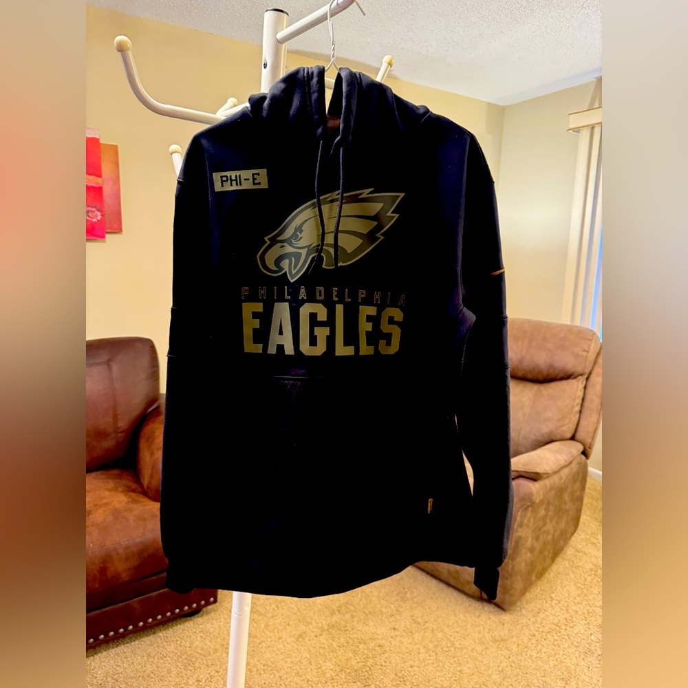 Philadelphia Eagles Salute to Service Hoodie Men’s L